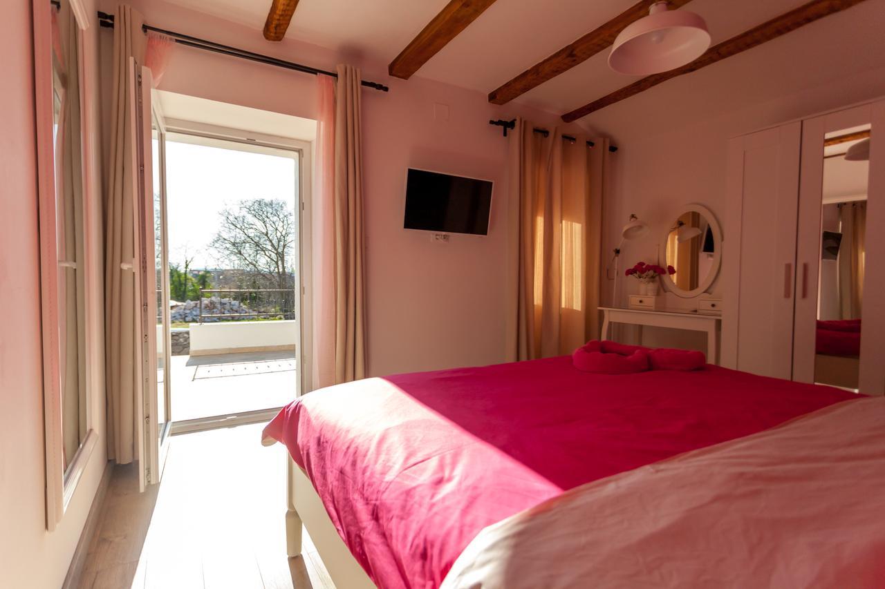 Villa Hrustika - Heated Pool, Jacuzzi & Sauna Gabonjin Exterior photo